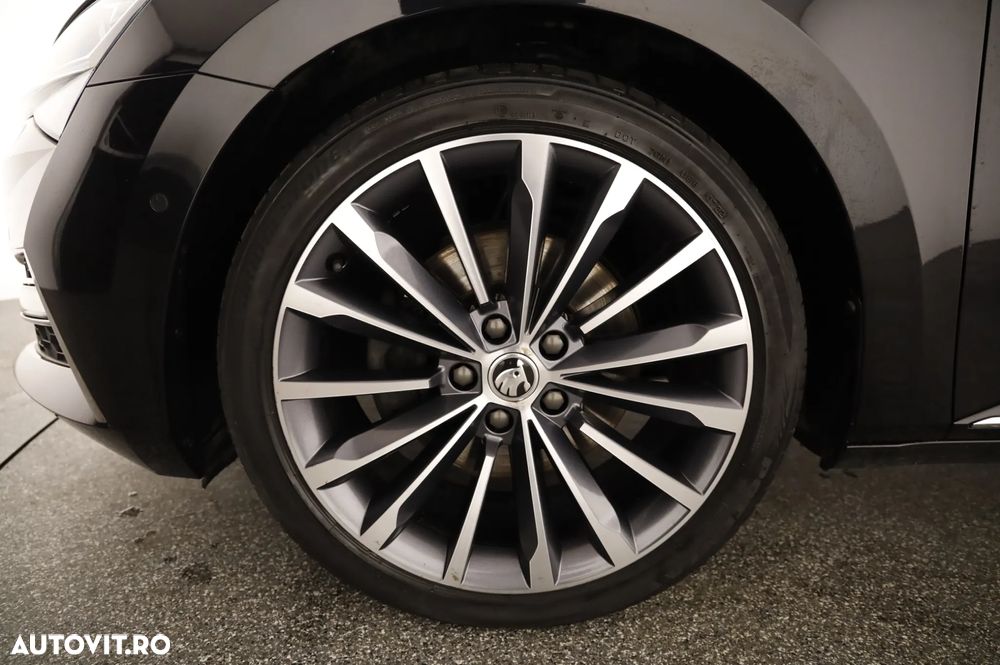 Skoda Superb 2.0 TDI 4X4 DSG Laurin & Klement - 28