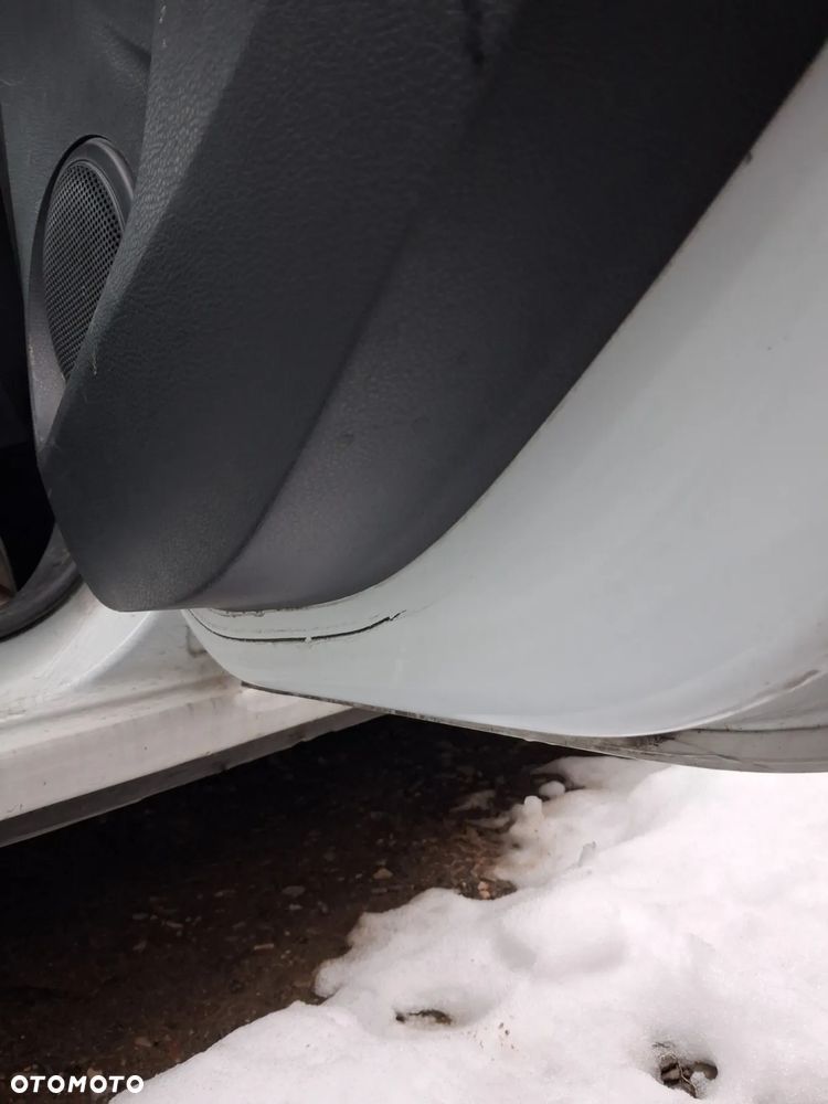 Dacia sandero II 16 drzwi prawy tyl - 5