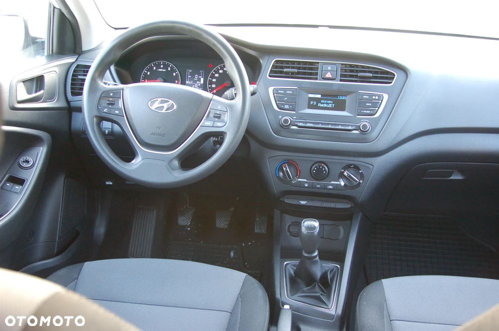 Hyundai i20 1.2 Comfort - 24