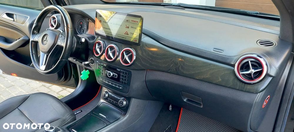 Mercedes-Benz Klasa B 180 (CDI) d 7G-DCT AMG Line - 16