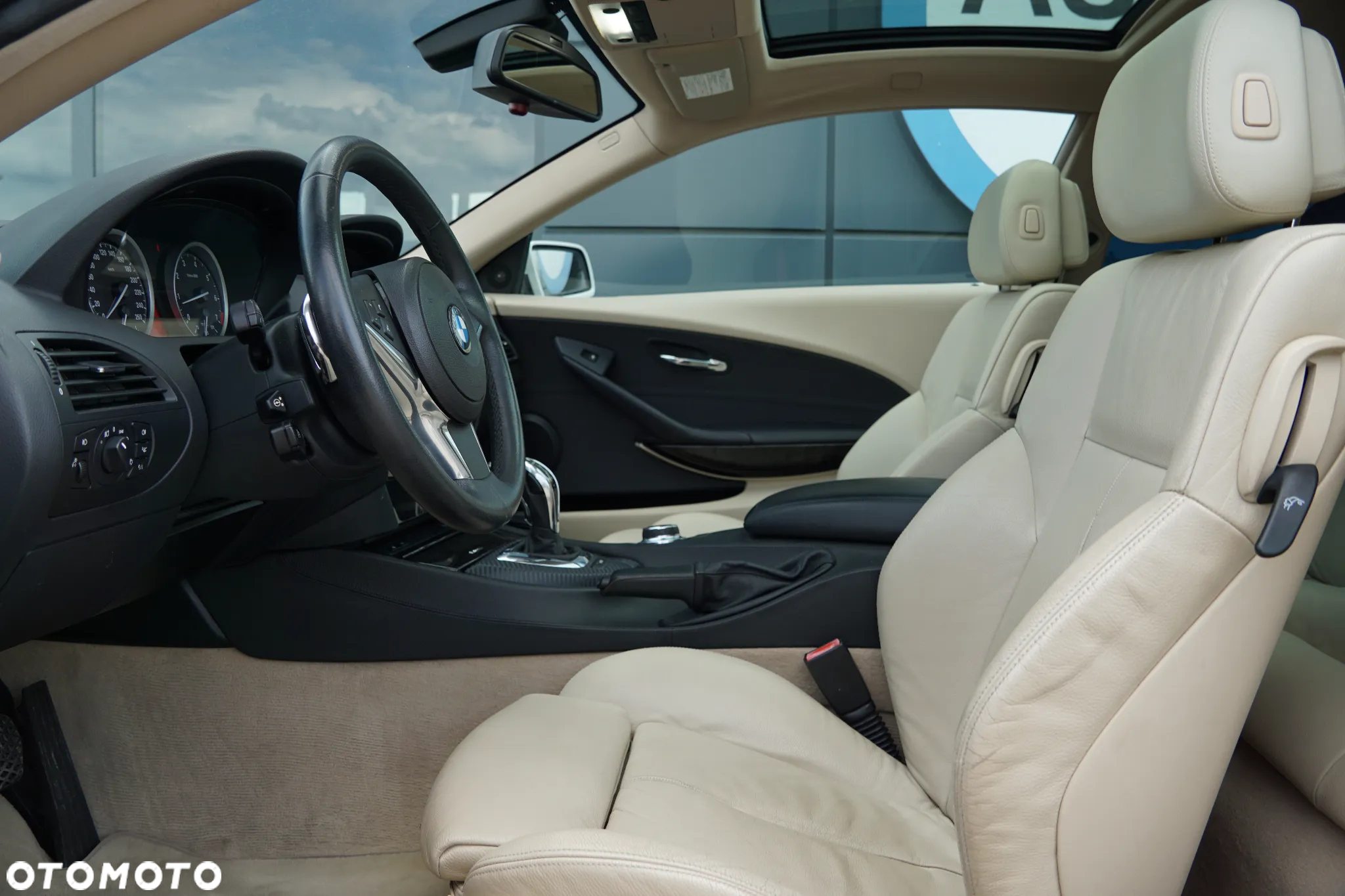 BMW Seria 6 650 i - 18