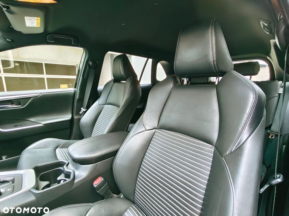 Toyota RAV4 2.5 Hybrid Black Edition by JBL 4x2 - 24