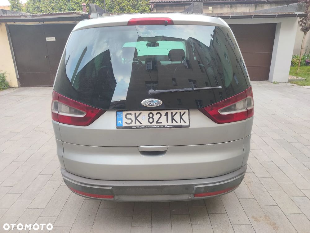 Ford Galaxy - 3