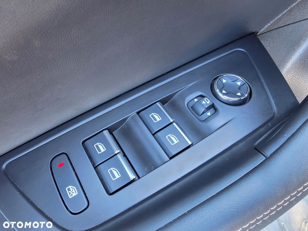 Peugeot 508 PureTech 180 EAT8 GT - 38