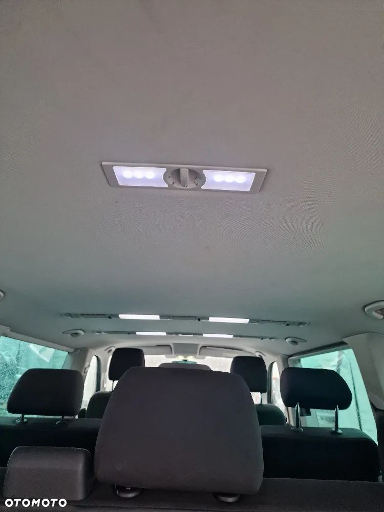 Volkswagen Caravelle 6.1 2.0 TDI L2 Comfortline DSG - 8