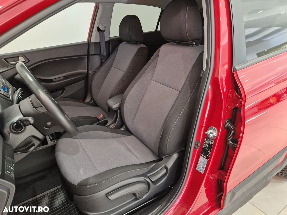 Hyundai i20 - 11