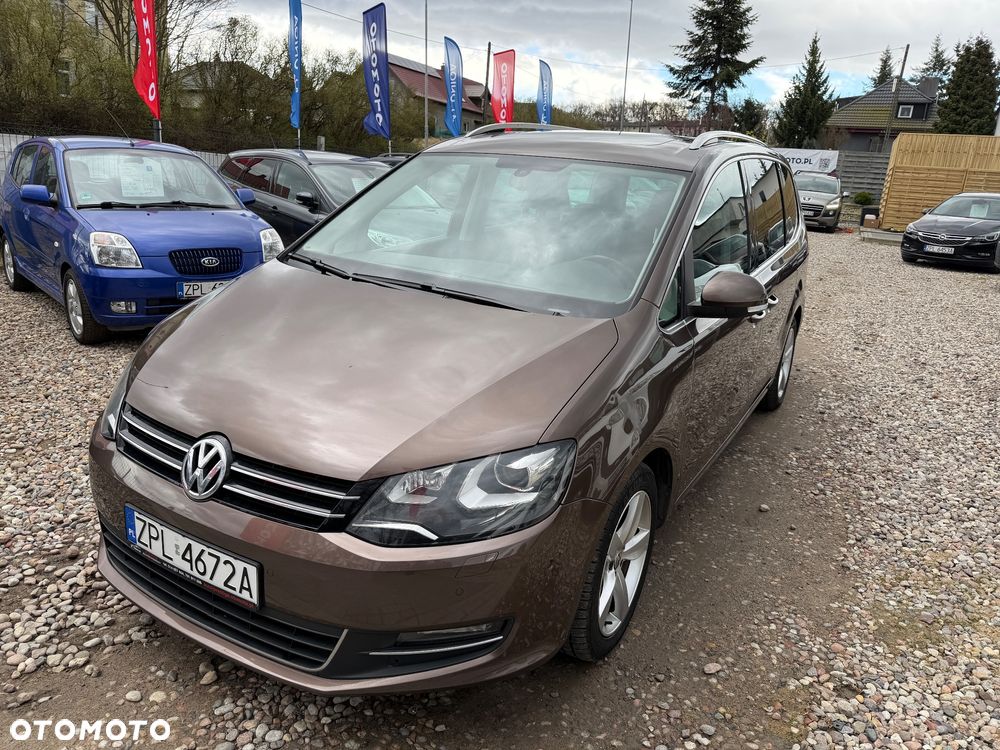 Volkswagen Sharan 2.0 TSI DSG Highline - 2