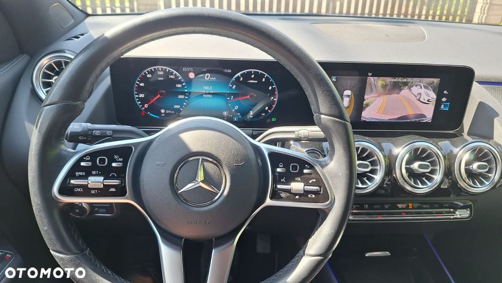 Mercedes-Benz GLA 250 4-Matic AMG Line - 6