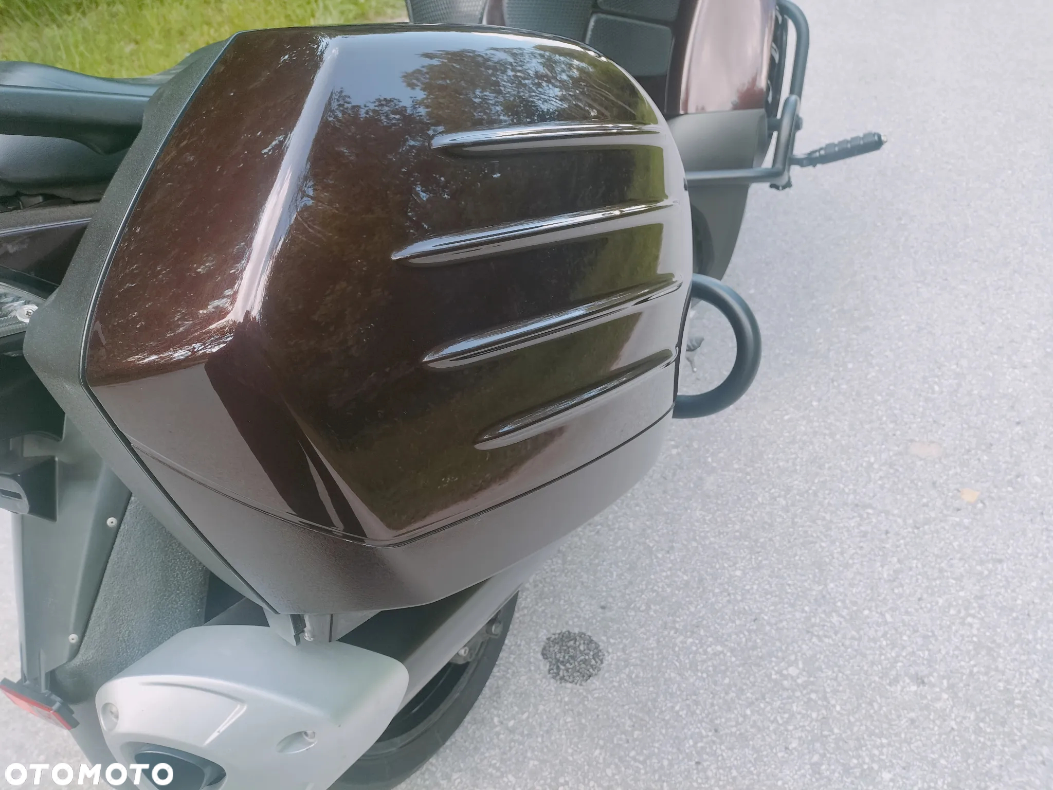 Kawasaki GTR - 16