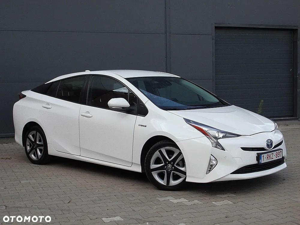 Toyota Prius 1.8 HSD Active - 3