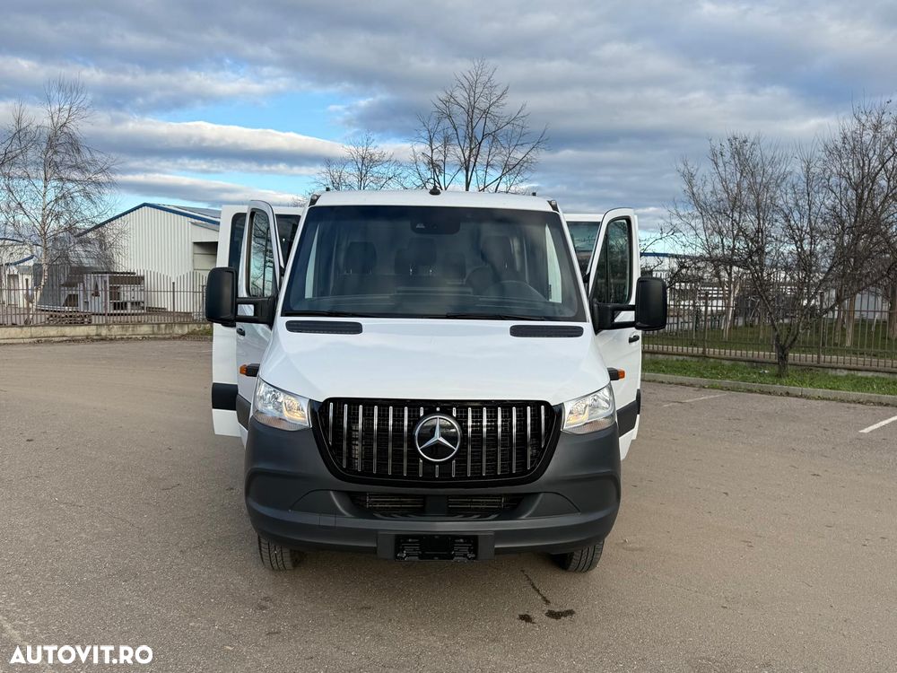 Mercedes-Benz Sprinter - 12