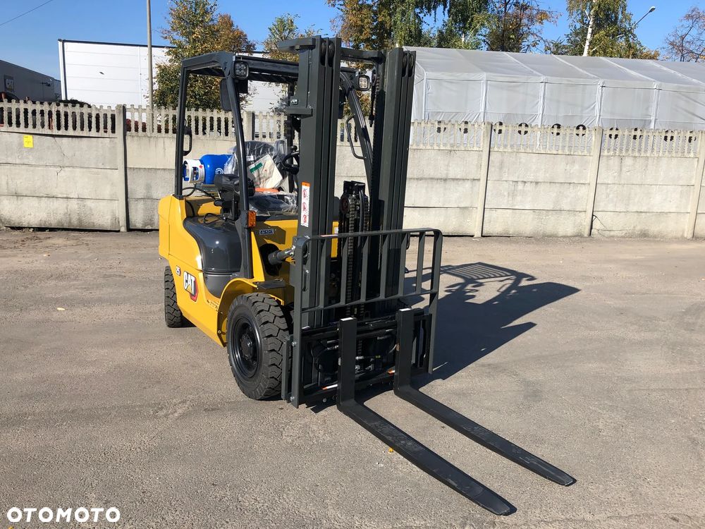 Caterpillar GP25N - 8