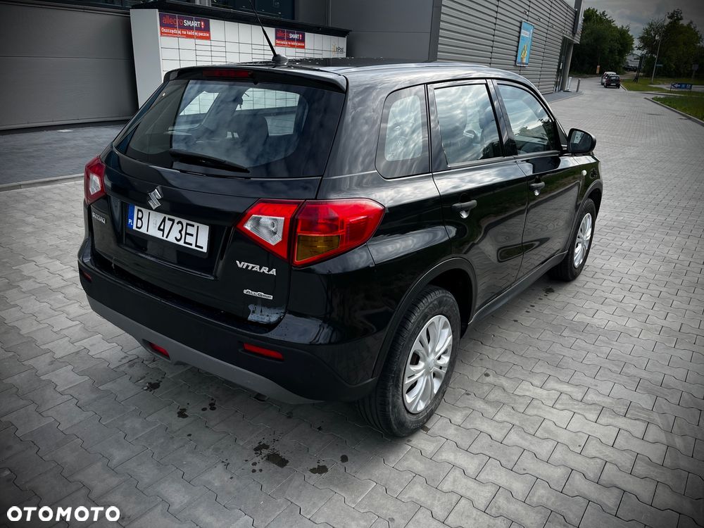 Suzuki Vitara 1.6 Comfort 4WD - 6