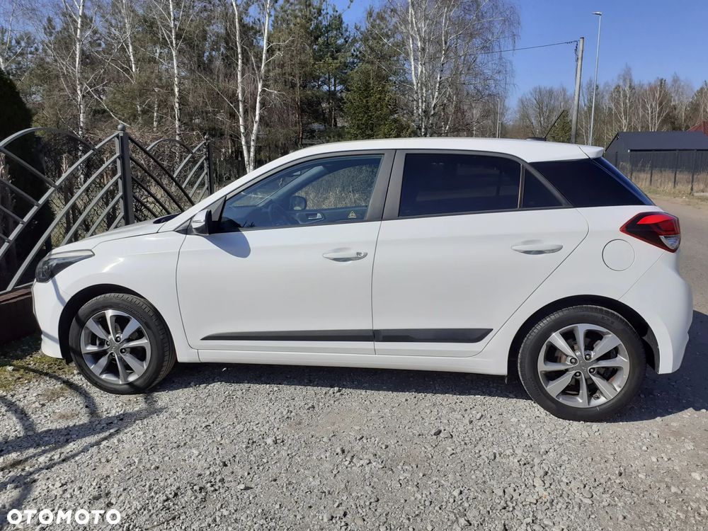 Hyundai i20 1.2 BlueDrive Go - 11