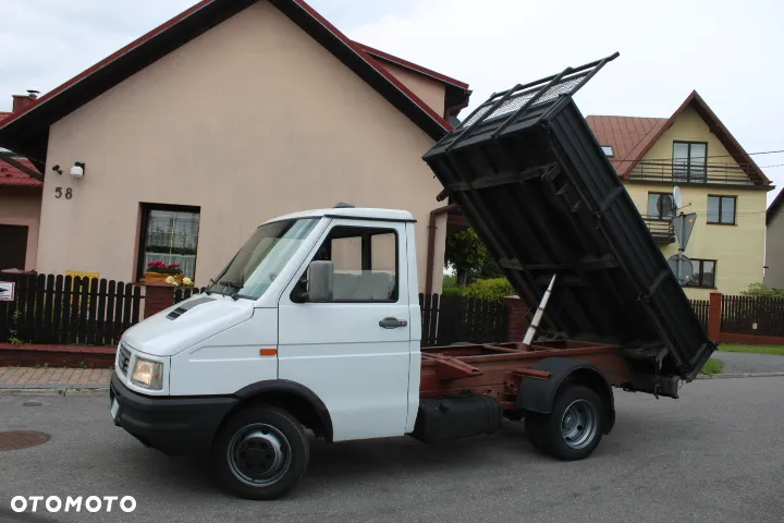 Iveco DAILY 35/10 ŁADNE_GRAMA RDZY z WŁOCH_SOLIDNA ORYGINALNA- 3 STRONNA WYWROTKA NA BLIŻNIAKU-DMC 3.5 TONY KAT .B - 15