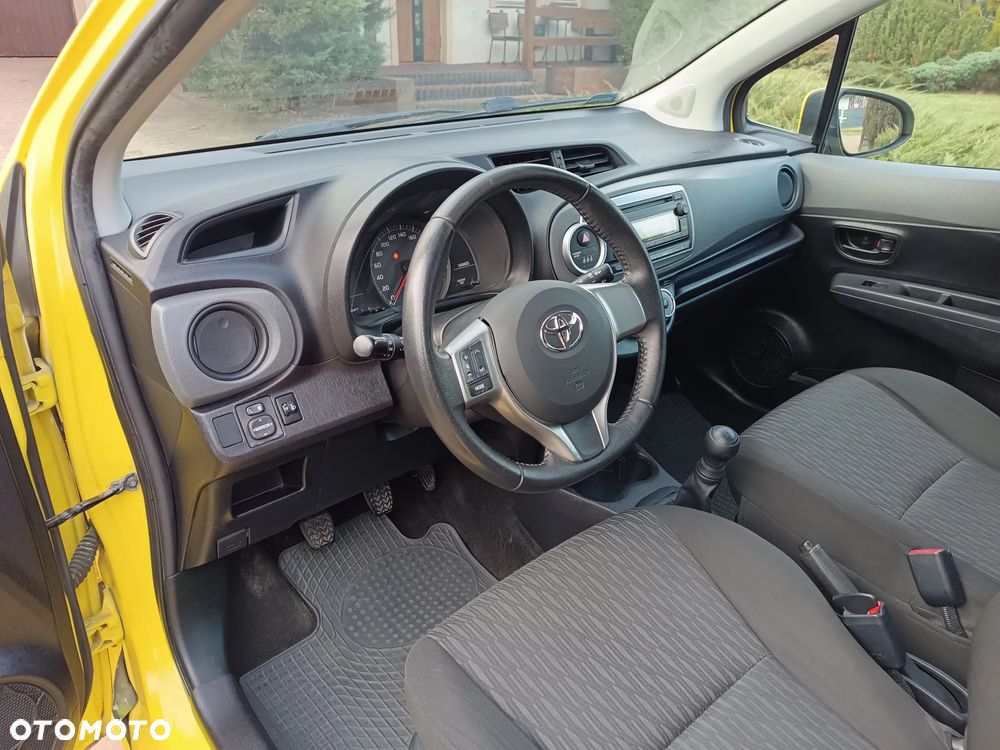 Toyota Yaris 1.0 Active - 8