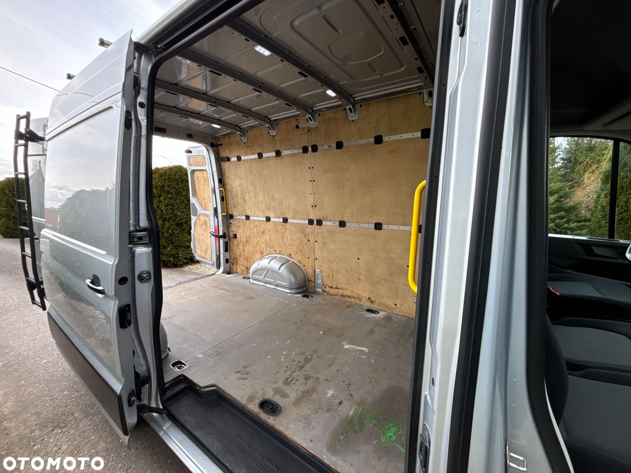 Volkswagen Crafter - 21