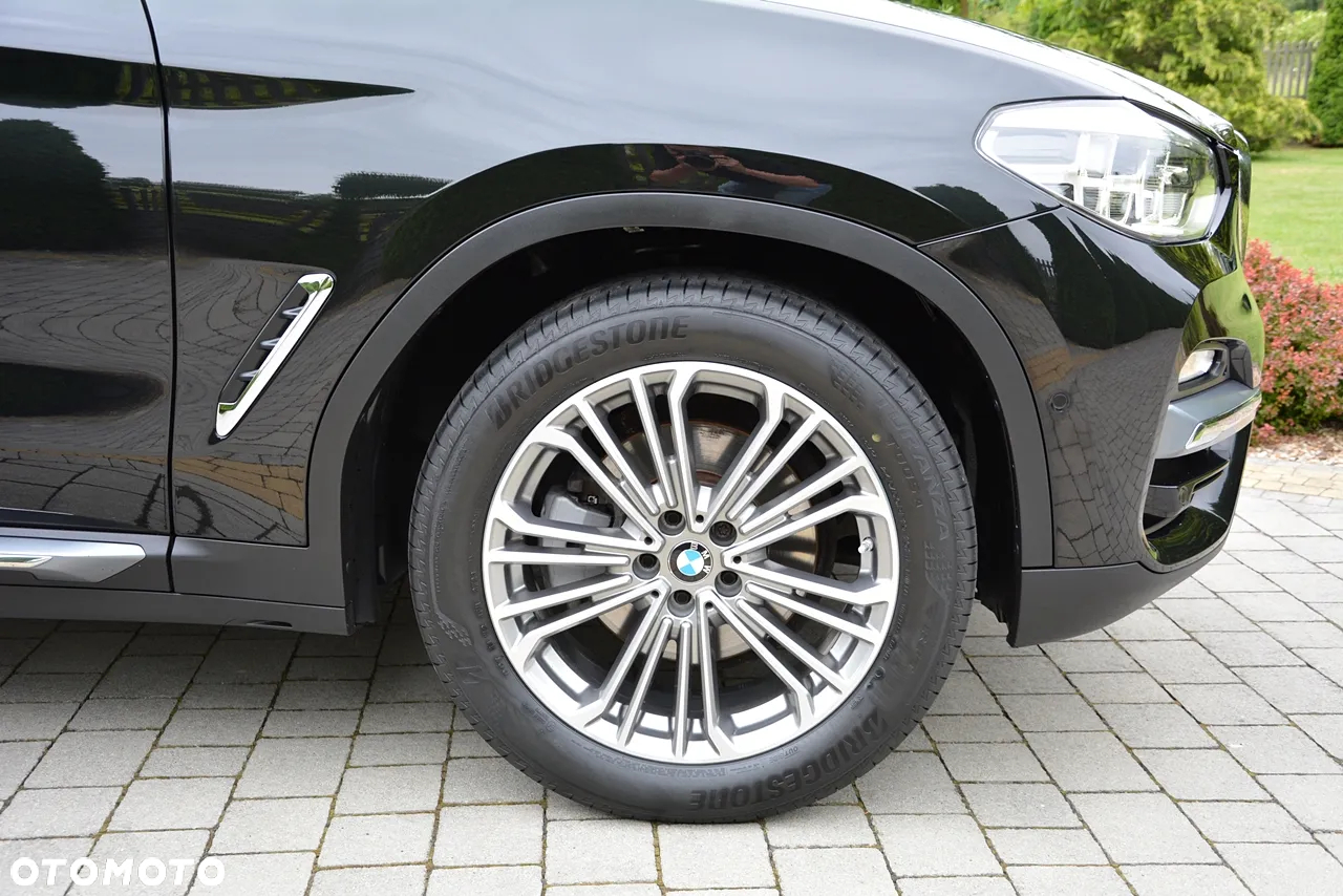 BMW X3 xDrive20d Luxury Line - 11