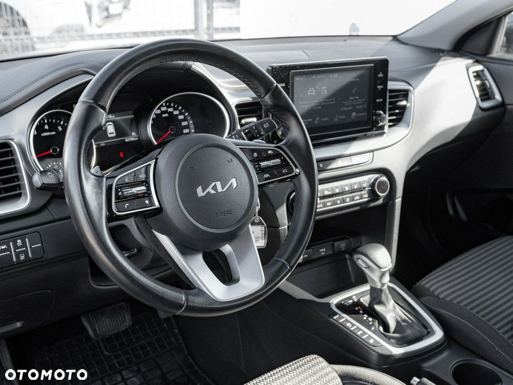 Kia Ceed 1.5 T-GDI M DCT - 7