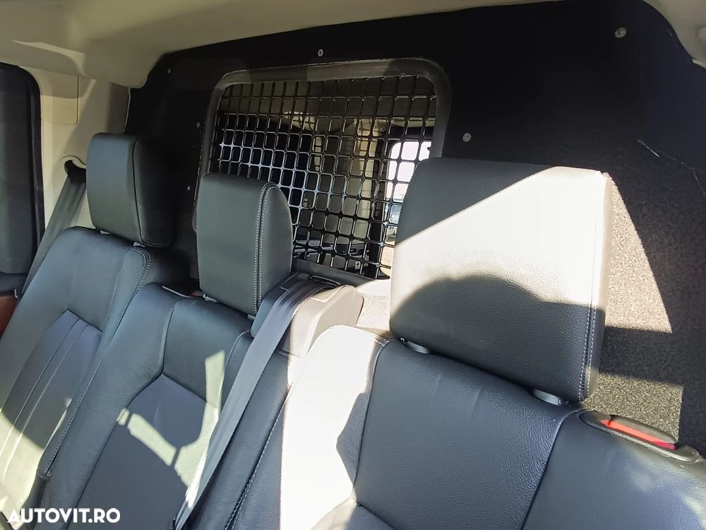 Land Rover Discovery 3.0 TD HSE Aut. - 15