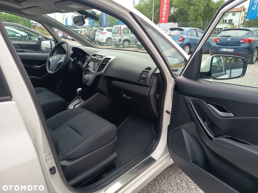 Hyundai ix20 1.6 Automatik Fifa World Cup Edition - 32