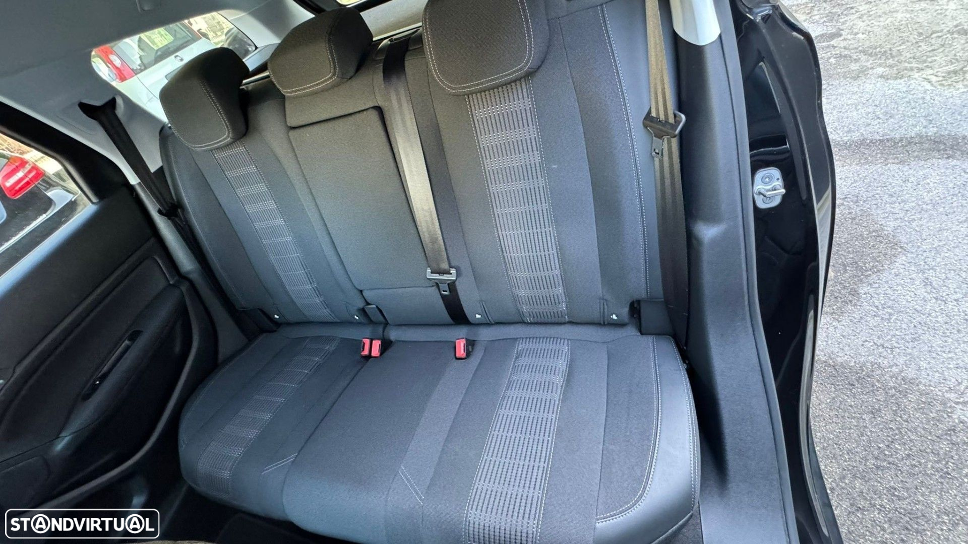 Peugeot 308 1.5 BlueHDi Allure Pack EAT8 - 10