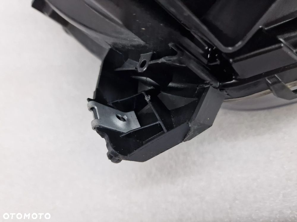 VW AMAROK I LIFT 2H3 16- LEWA LAMPA PRZEDNIA PRZÓD  XENON , NR 2H3941031B , NR AUKCJI LA86 - 29