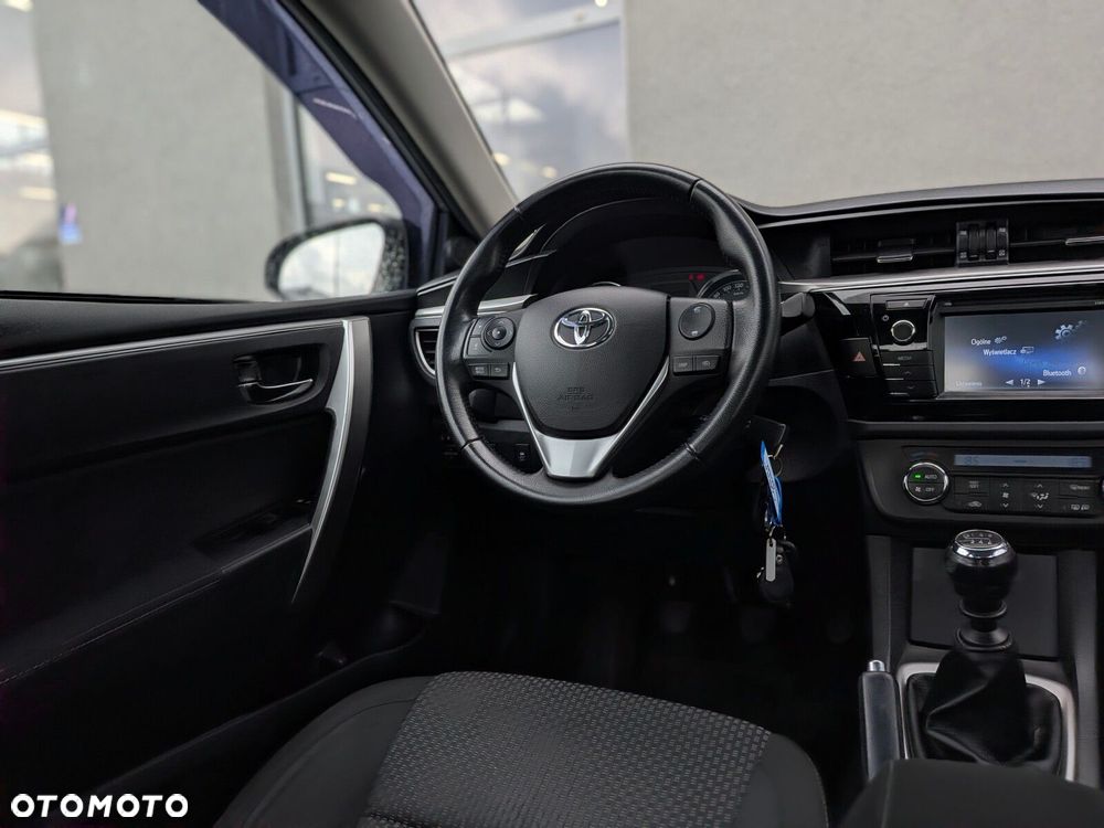 Toyota Corolla 1.6 Prestige - 14