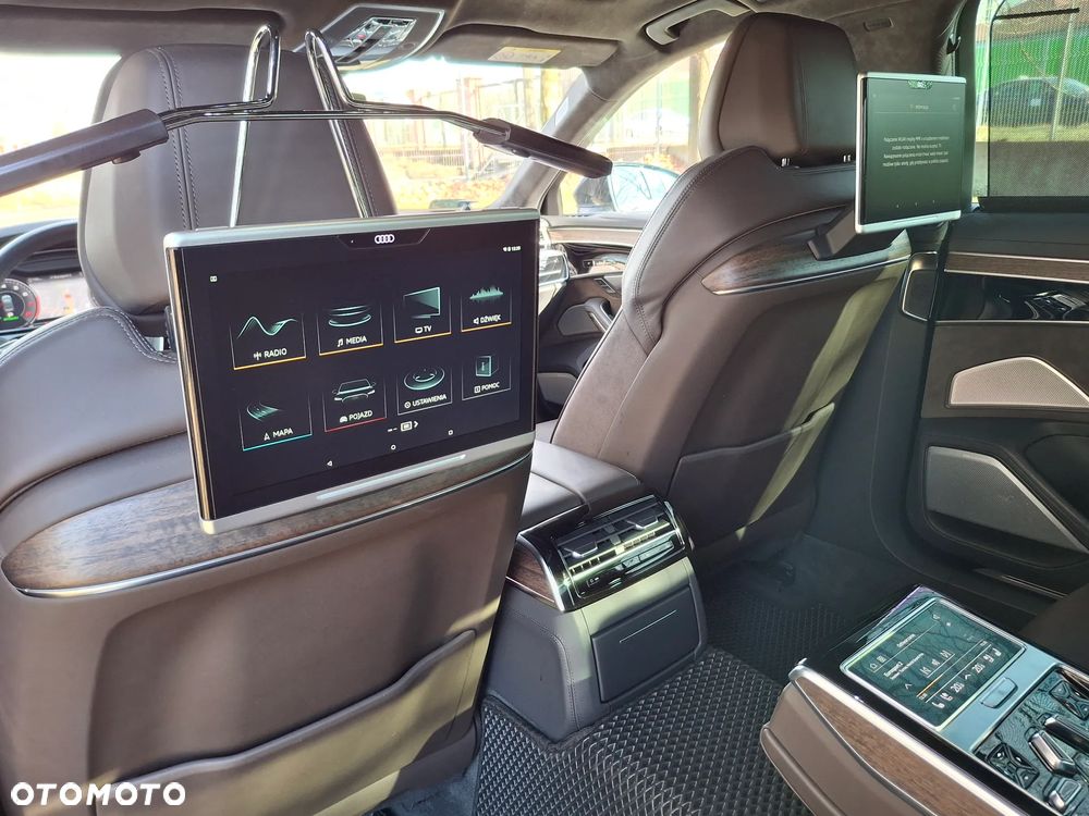 Audi A8 - 21