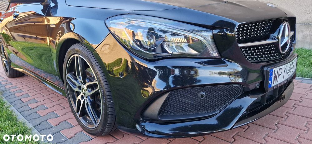 Mercedes-Benz CLA 200 7G-DCT AMG Line - 9