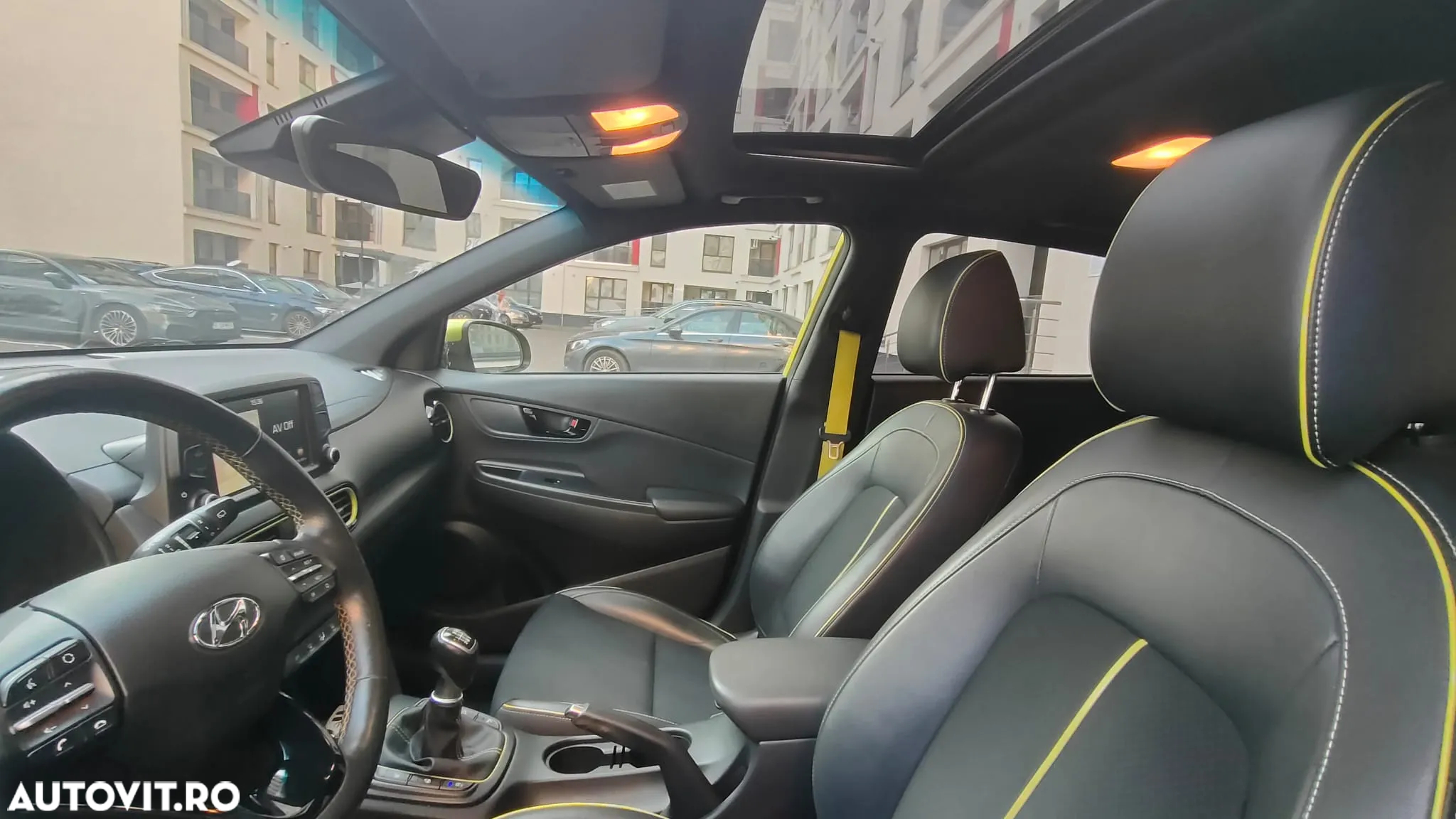 Hyundai KONA 1.0 T-GDI 2WD Premium + - 4