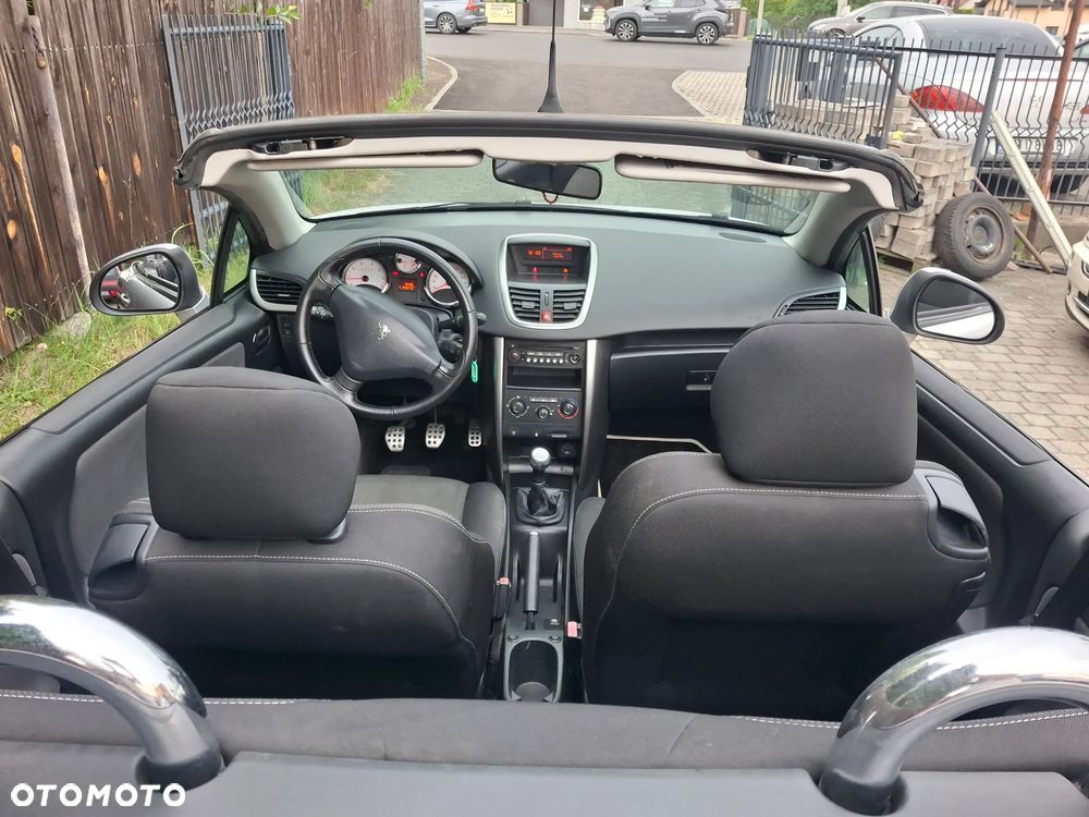 Peugeot 207 1.6 VTi Sporty - 22