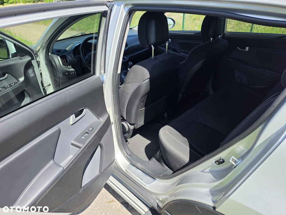 Kia Sportage 1.7 CRDI L 2WD - 16
