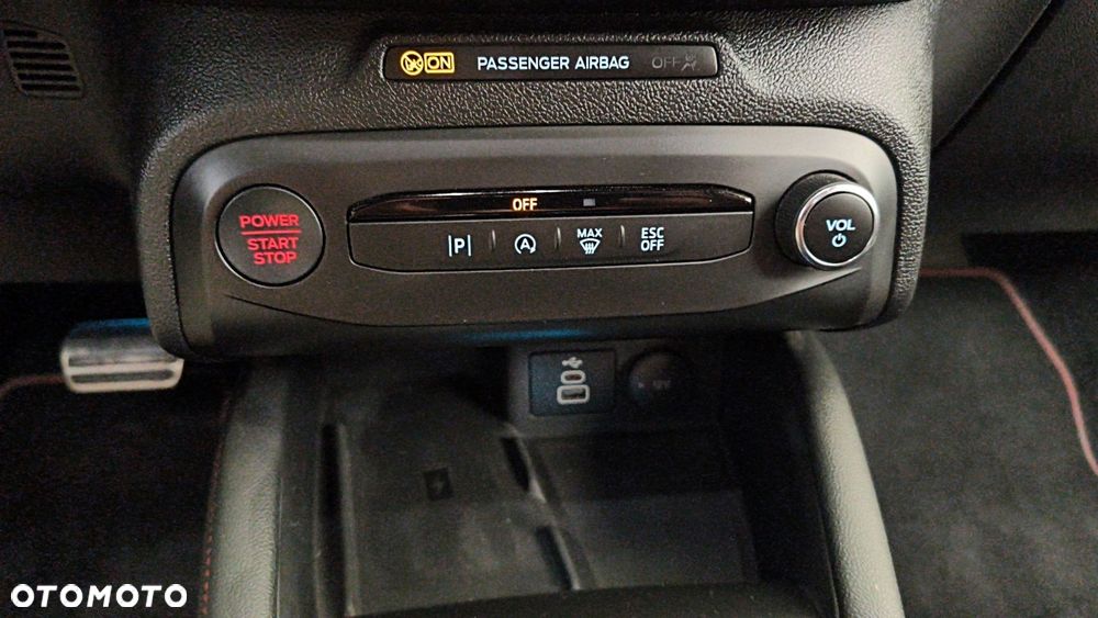 Ford Focus 2.3 EcoBoost ST X - 24