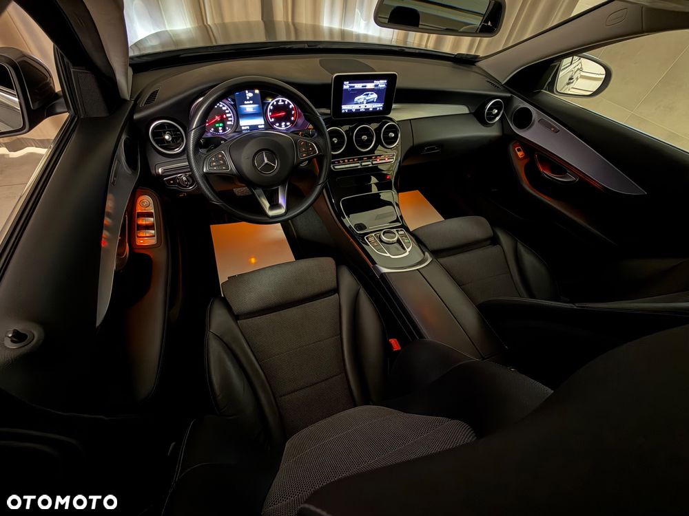 Mercedes-Benz Klasa C 180 7G-TRONIC - 8