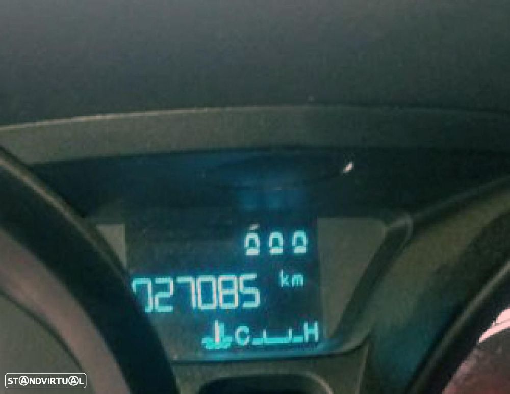 Ford Tourneo Courier 1.5 TDCi Ambiente - 9