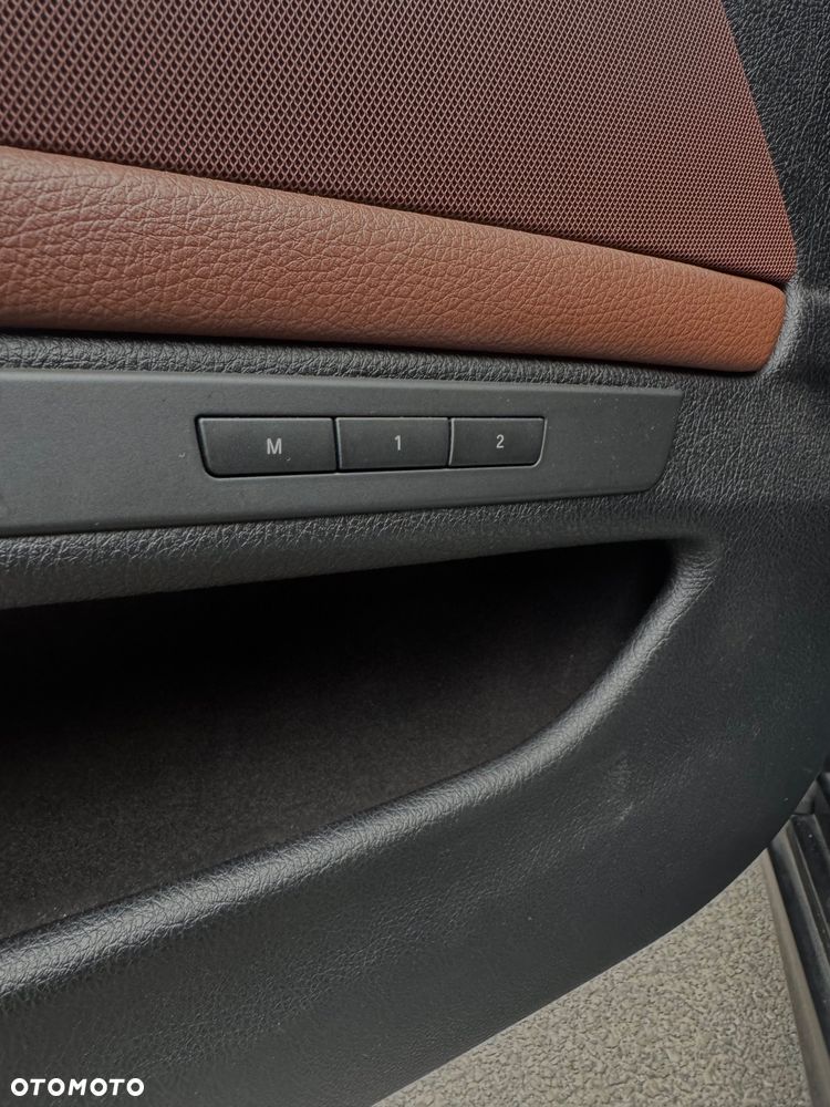 BMW Seria 5 - 14
