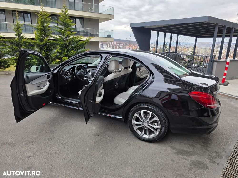 Mercedes-Benz C 220 d 4M T-Modell Aut - 9