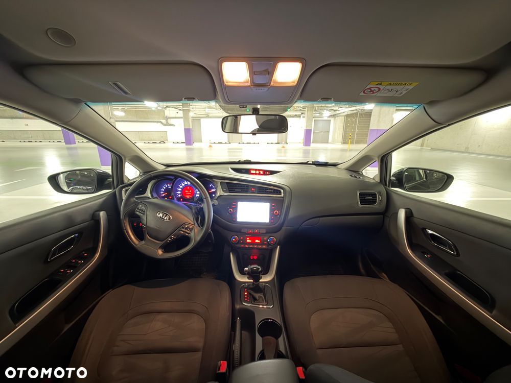 Kia Ceed 1.6 CRDi Smart Plus DCT - 7