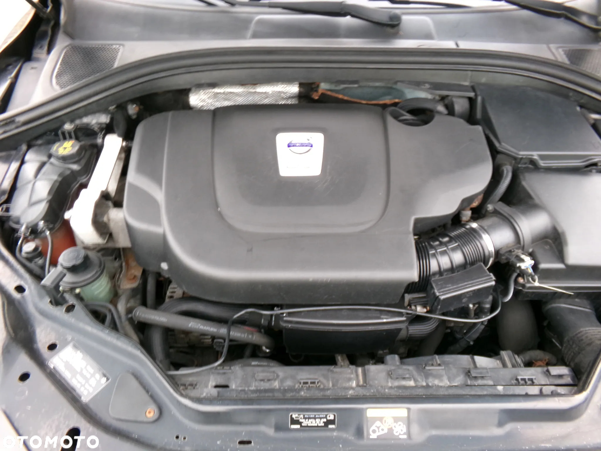 Volvo XC 60 D5 AWD Momentum - 16