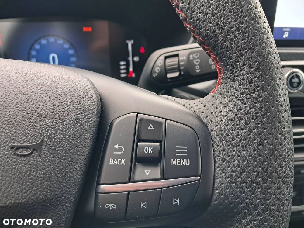 Ford Escape 2.0 EcoBoost AWD Titanium - 26