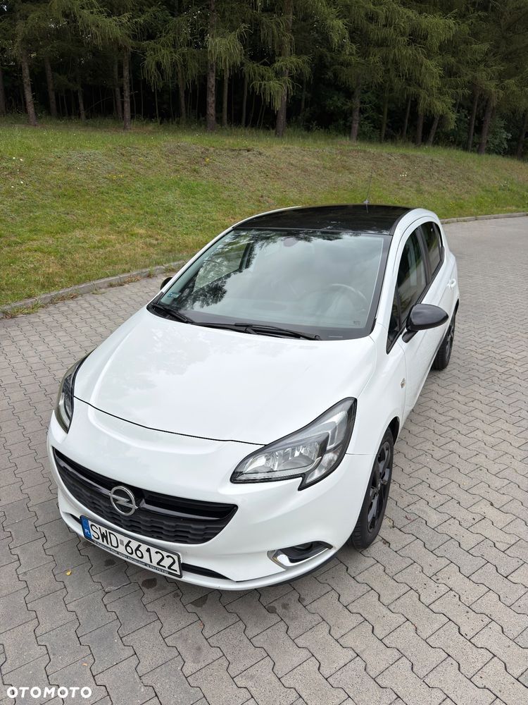 Opel Corsa 1.4 16V Cosmo - 11