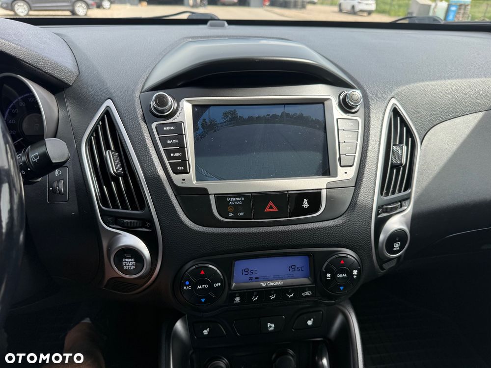 Hyundai ix35 2.0 4WD Automatik Premium - 27