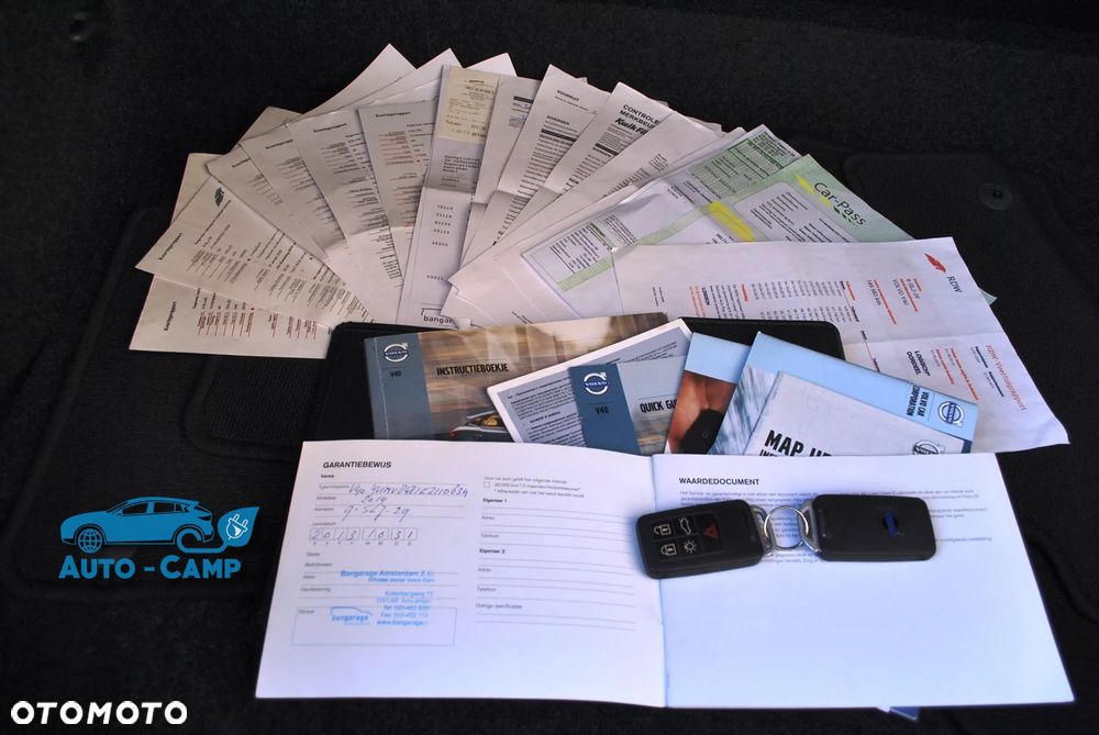 Volvo V40 D2 Summum - 4