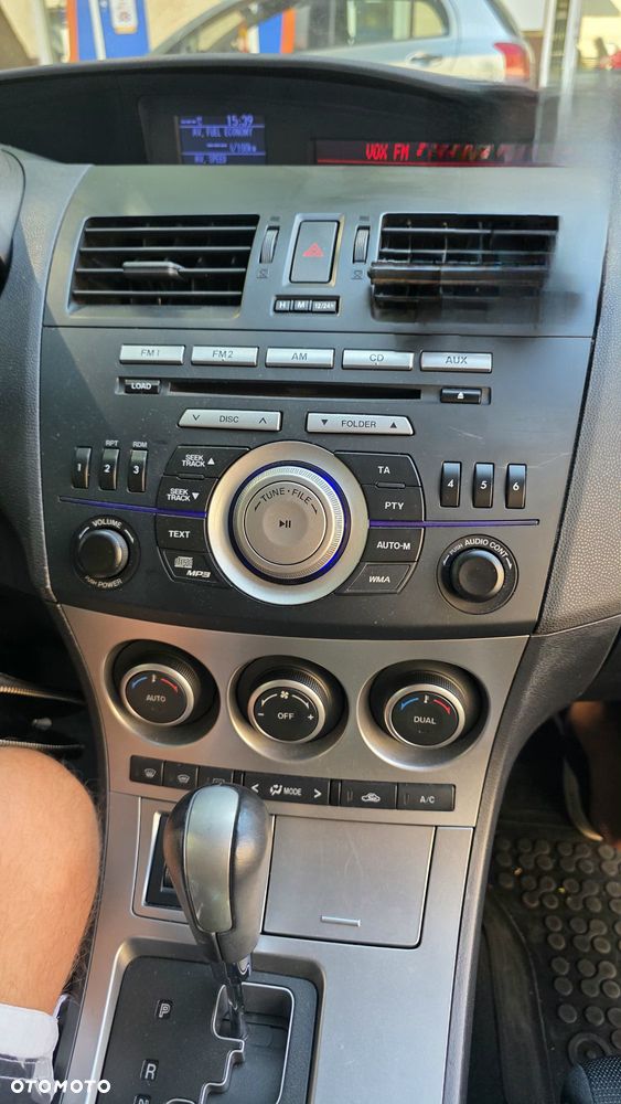 Mazda 3 - 7