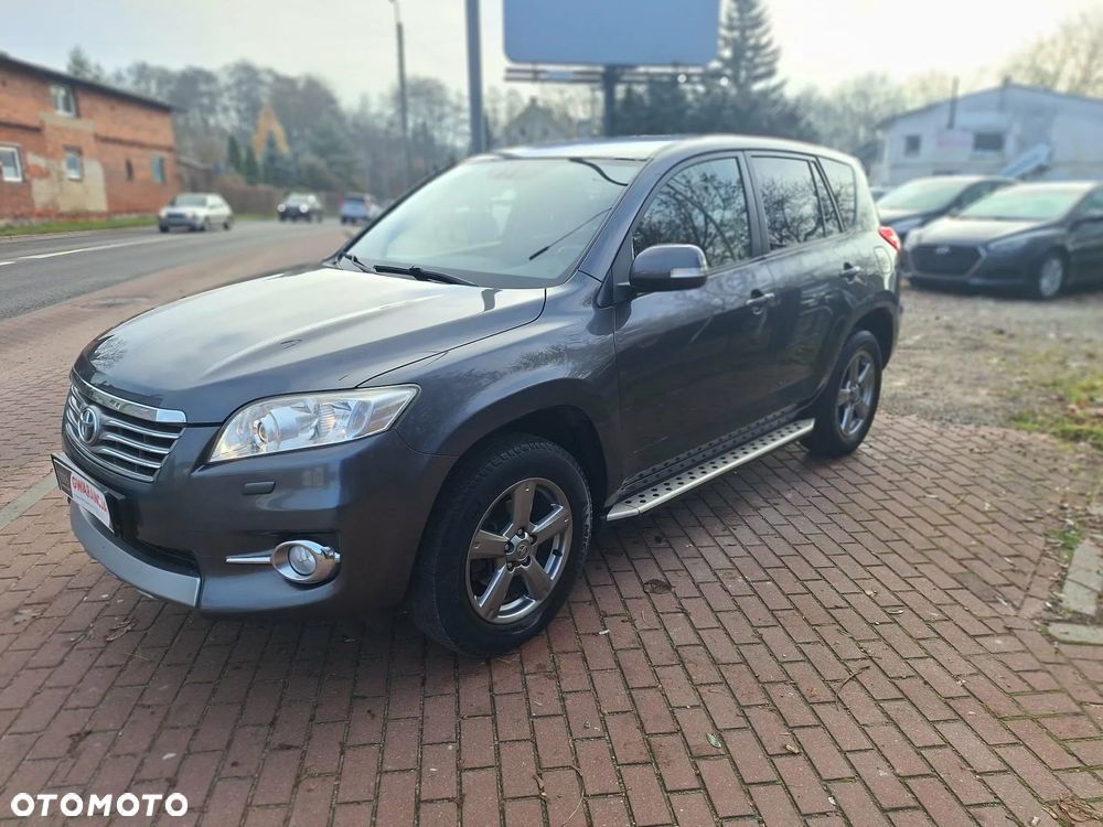 Toyota RAV4 2.2 D-4D 4x4 Comfort - 2