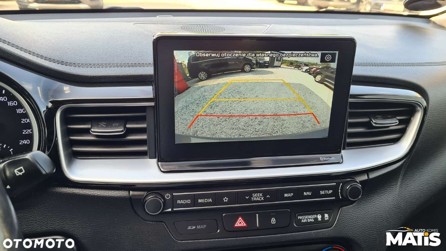 Kia Ceed - 7