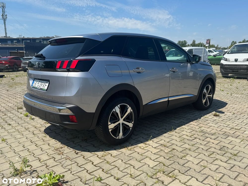 Peugeot 3008 1.2 PureTech Allure Pack S&S EAT8 - 13