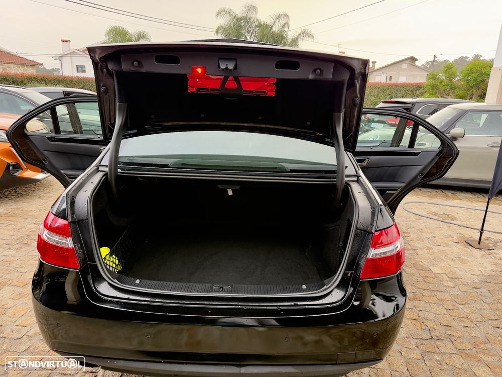 Mercedes-Benz E 250 CDI DPF BlueEFFICIENCY 7G-TRONIC Avantgarde - 36