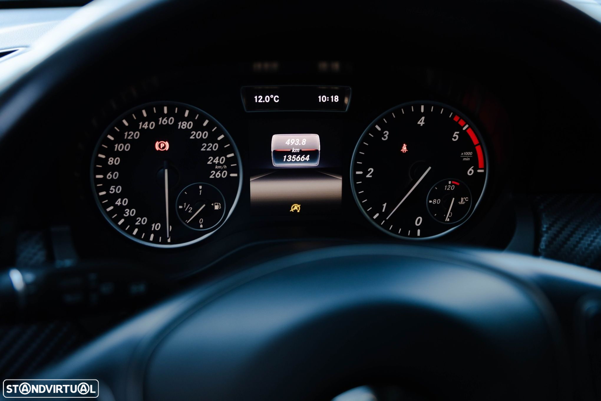 Mercedes-Benz GLA 180 d Urban - 12